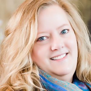 Meet your Posher, Holly